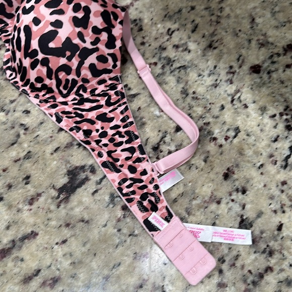 Pink wear everywhere lightly lined wired size 36 C - Picture 2 of 6